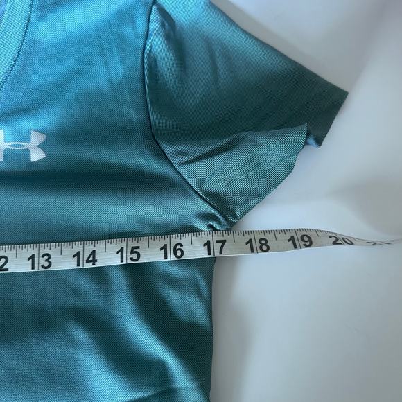 Under Armour tee bundle - Picture 11 of 12